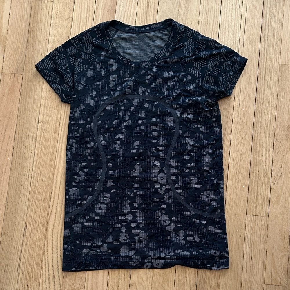 Lululemon swiftly tech short sleeve - Navy